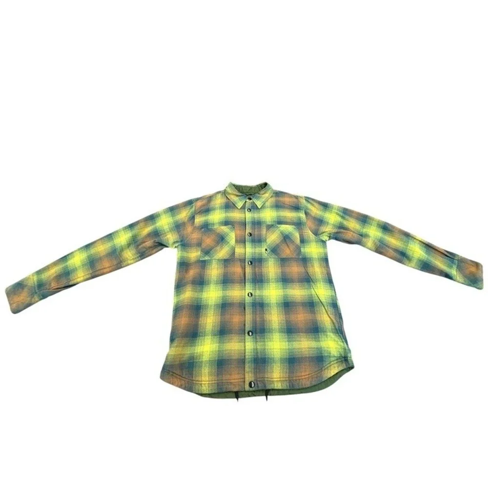 The North Face Mens Reversible Quilted Shirt Jacket Olive Green Plaid SMALL